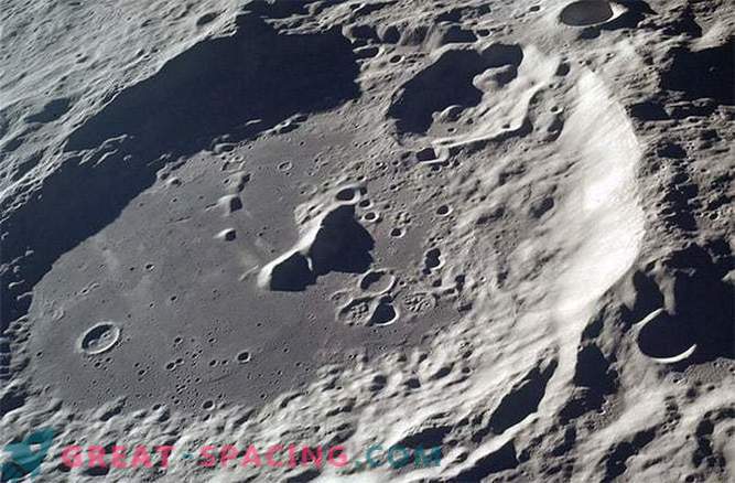 Mistérios de formações massivas encontradas no mapa gravitacional lunar