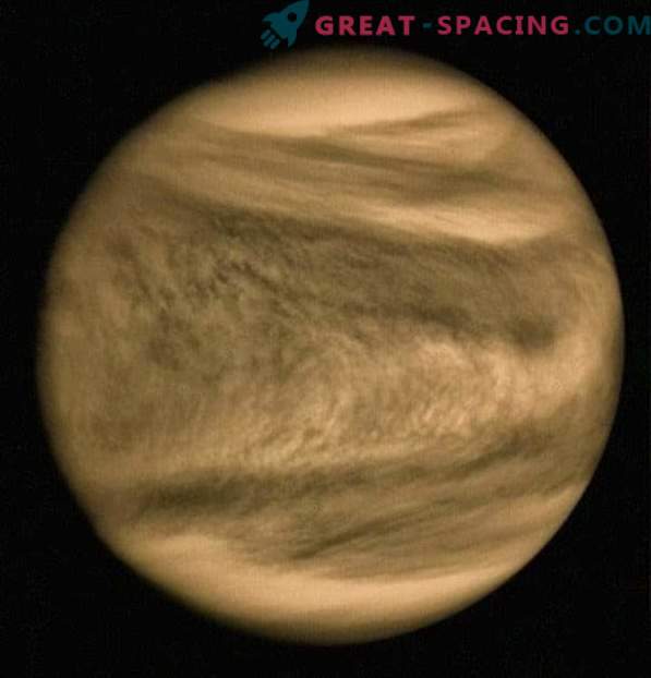 É por isso que a atmosfera de Vênus é tão estranha