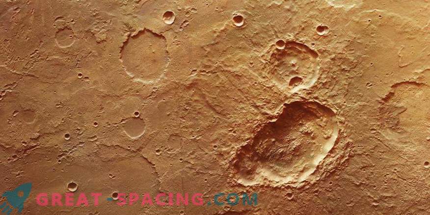 Golpe triplo em Marte