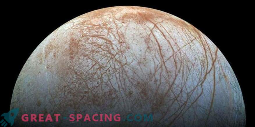 O satélite de Júpiter surpreende os cientistas com uma estranha mancha fria