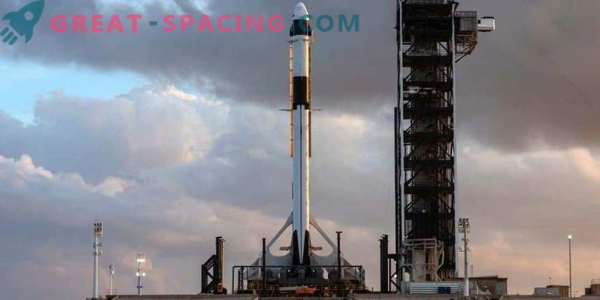 O primeiro teste do vôo da tripulação SpaceX será realizado em fevereiro