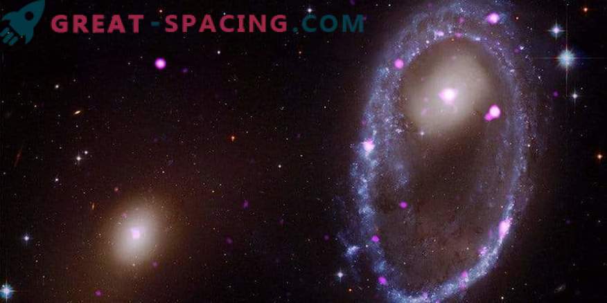 A galáxia mostra um anel incomum em raios-x