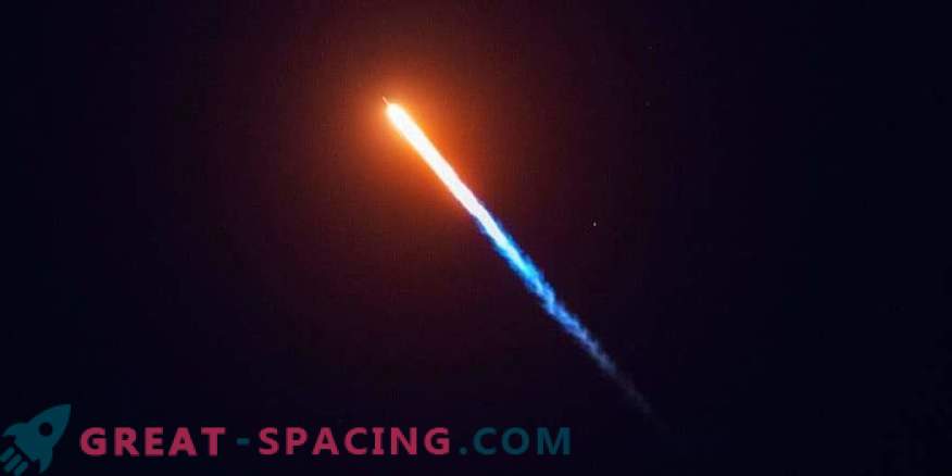 SpaceX adia a entrega de carga para a ISS devido ao molde