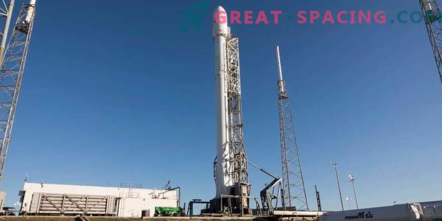Pirmasis SpaceX pakartotinai naudojamo stiprintuvo paleidimas