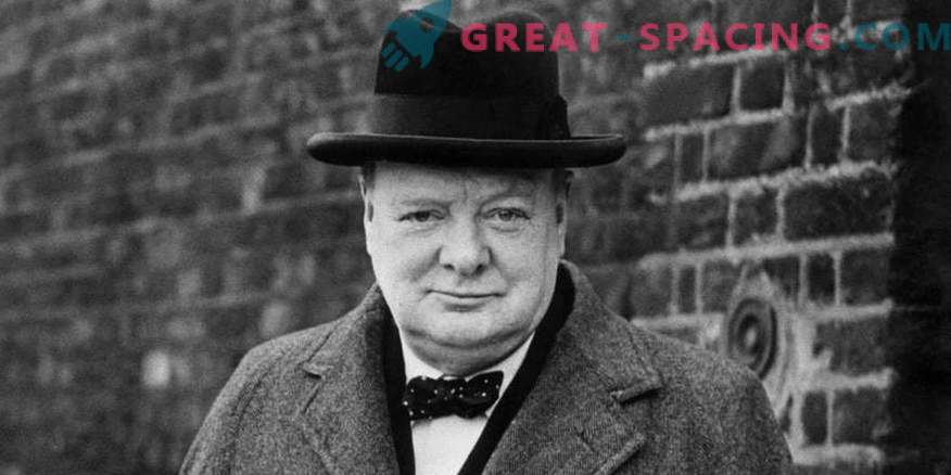 Churchill e Eisenhower poderiam esconder dados em objetos não identificados