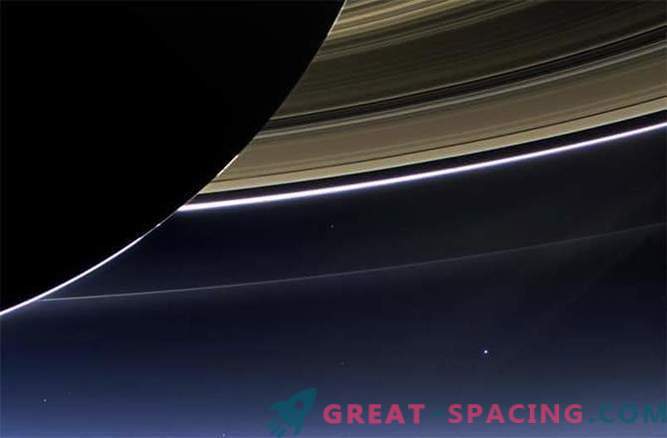 Cassini 10 gadus vecs: fotogrāfijas
