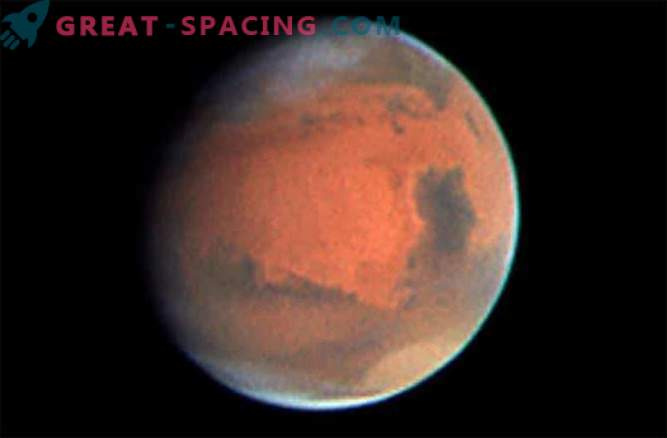 Vulcões podem aquecer Marte o suficiente para formar água líquida