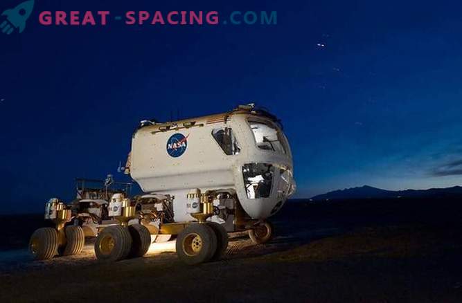 Fotos mostrando o desenvolvimento da tecnologia da NASA para um voo para Marte