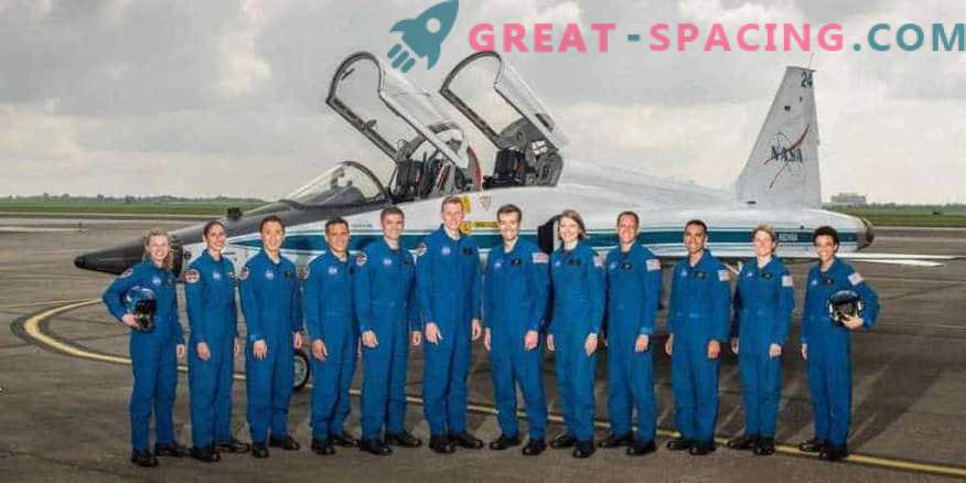Uma dúzia de novos astronautas foram selecionados na NASA