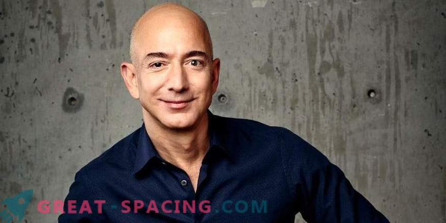 Jeff Bezos aconselha a não gastar em explorar outros planetas