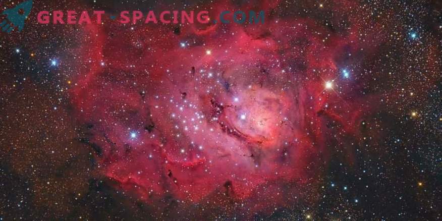 Nebulosa de Laguna em um fundo estrelado
