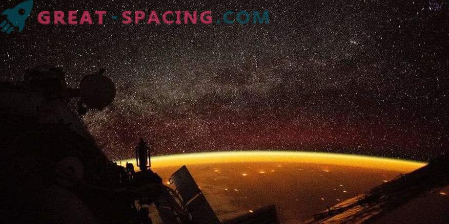 Zemes nakts skats no ISS