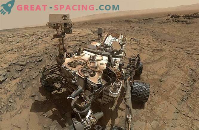 Estudos das antigas águas de Marte pelo rover Curiosity: foto