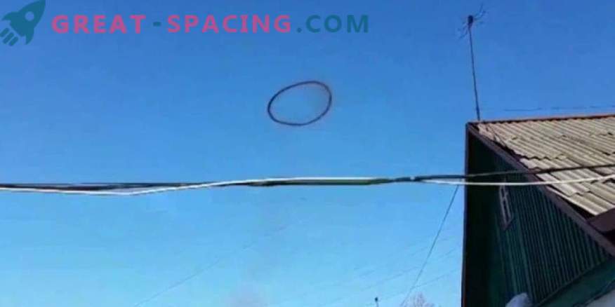 Um estranho anel preto apareceu no céu de Montana. Vídeo