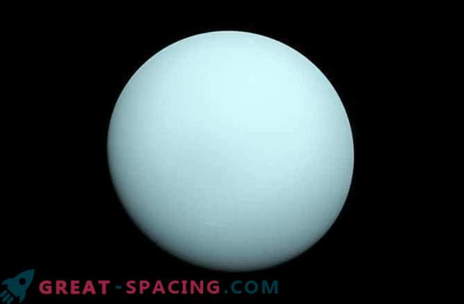 Em busca de Urano - o gigante azul do Sistema Solar