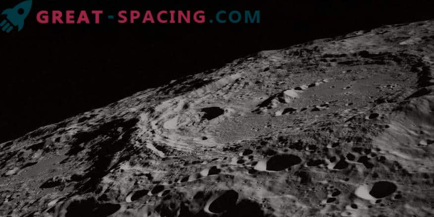 O modelo do início da lua demonstra uma atmosfera de metal pesado