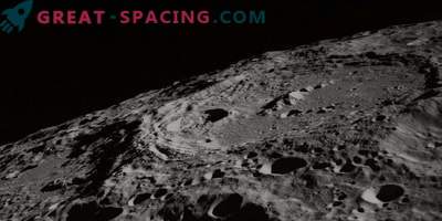 Le modèle de la lune tôt montre une atmosphère de heavy metal