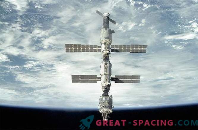 ISS: 15 anos de vida além da Terra